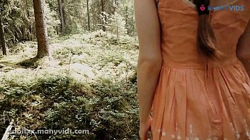 Public Fuck in the Forest with Amateur Teenager MV